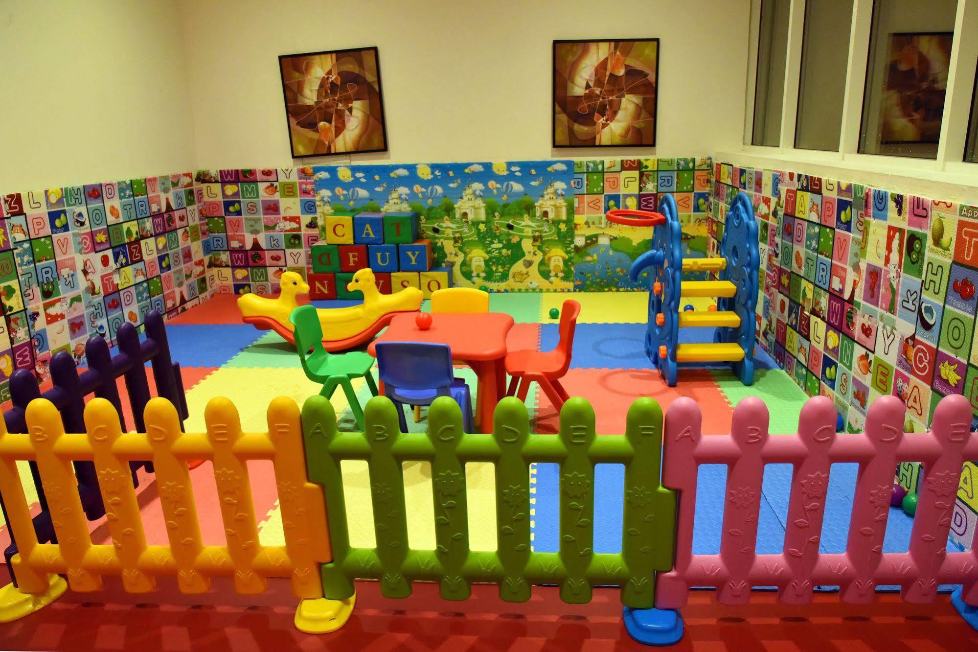 V Hotel פוג'יירה מראה חיצוני תמונה